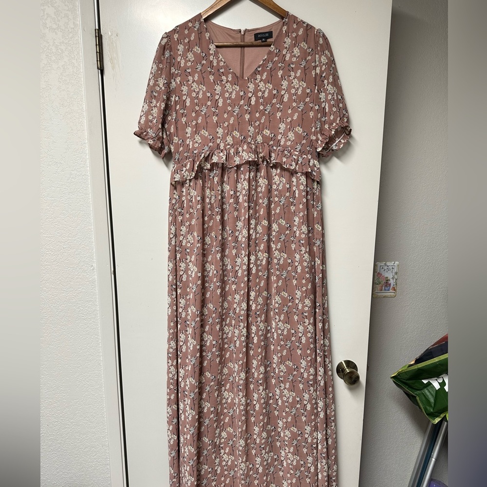 Blush Roolee MOM dress - medium